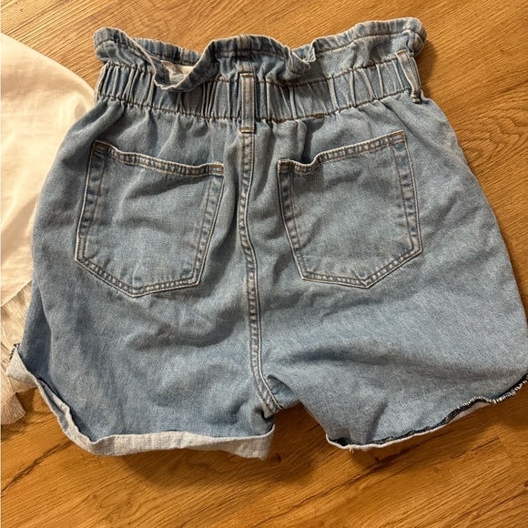 Free People tank top and Seethrusoul paper bag denim shorts - Picture 2 of 6